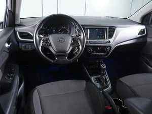 Седан Hyundai Solaris 2017 года, 1370000 рублей, Ростов-на-Дону