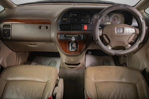 Минивэн Honda Odyssey 2000 года, 649000 рублей, Томск