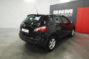 Внедорожник Nissan Qashqai 2011 года, 1400000 рублей, Курск