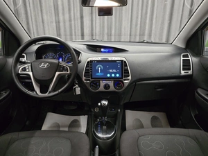 Хетчбэк Hyundai i20 2010 года, 680000 рублей, Красноярск