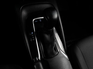 Седан Toyota Corolla 2019 года, 1799000 рублей, Тюмень