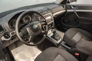 Лифтбек Skoda Octavia 2012 года, 919000 рублей, Челябинск
