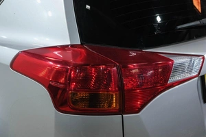 Внедорожник Toyota RAV4 2013 года, 1979000 рублей, Новокузнецк