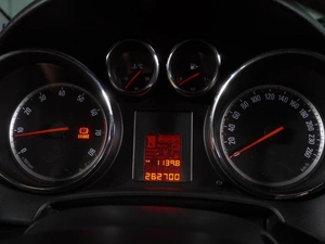 Хетчбэк Opel Astra 2011 года, 549000 рублей, Воронеж