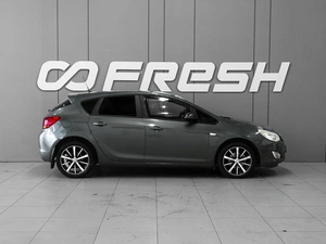 Хетчбэк Opel Astra 2012 года, 639000 рублей, Тверь