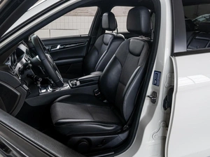 Седан Mercedes-benz C-класс 2011 года, 1349000 рублей, Краснодар