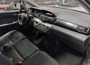 Минивэн Honda FR-V 2005 года, 797000 рублей, Красноярск