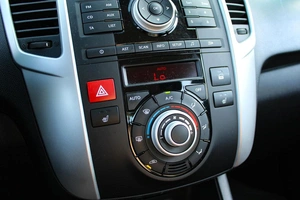 Минивэн Kia Venga 2012 года, 895000 рублей, Ярославль