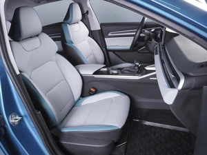 Седан Geely Emgrand 2023 года, 2049000 рублей, Ростов-на-Дону