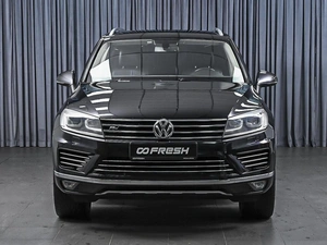 Внедорожник Volkswagen Touareg 2016 года, 2759000 рублей, Ставрополь