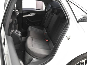 Седан Audi A4 2015 года, 2279000 рублей, Ставрополь