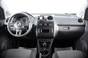 Фургон Volkswagen Caddy 2012 года, 679000 рублей, Пермь