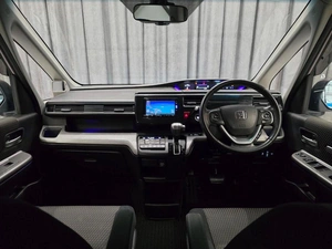 Минивэн Honda Stepwgn 2015 года, 1830000 рублей, Красноярск