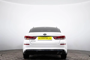 Седан Kia Optima 2019 года, 1299000 рублей, Пермь