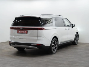 Минивэн Kia Carnival 2020 года, 2985000 рублей, Красноярск