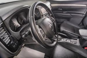 Внедорожник Mitsubishi Outlander 2014 года, 1929000 рублей, Томск