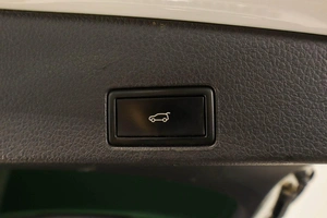 Внедорожник Volkswagen Touareg 2014 года, 1949000 рублей, Пермь