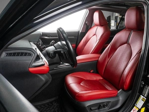 Седан Toyota Camry US Market 2018 года, 2889000 рублей, Тюмень