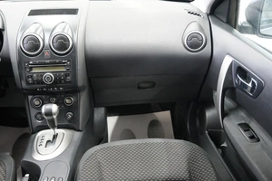 Внедорожник Nissan Qashqai 2008 года, 1039000 рублей, Омск