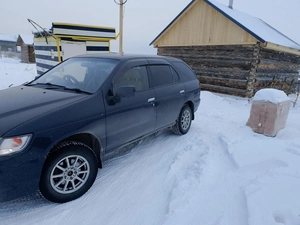 Универсал Nissan R Nessa 2000 года, 220000 рублей, Ачинск