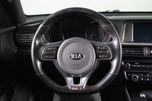 Седан Kia Optima 2016 года, 1839000 рублей, Сургут