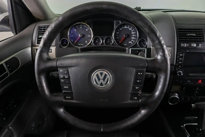 Внедорожник Volkswagen Touareg 2008 года, 1039000 рублей, Пермь