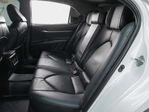 Седан Toyota Camry 2018 года, 2479000 рублей, Сургут