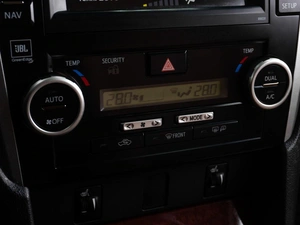 Седан Toyota Camry 2012 года, 1525000 рублей, Тюмень