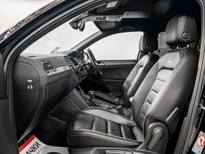 Внедорожник Volkswagen Tiguan 2019 года, 2600000 рублей, Красноярск