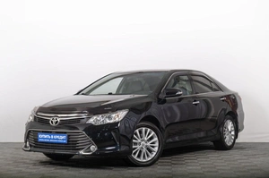 Седан Toyota Camry 2015 года, 2189000 рублей, Томск