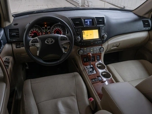 Внедорожник Toyota Highlander 2011 года, 1759000 рублей, Краснодар