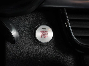 Седан Kia Optima 2017 года, 1799000 рублей, Воронеж