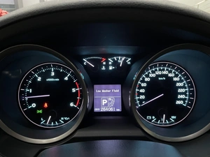 Внедорожник Toyota Land Cruiser 2011 года, 3297000 рублей, Солонцы