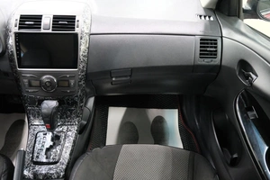 Седан Toyota Corolla 2011 года, 1149000 рублей, Омск