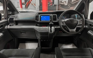 Минивэн Honda Stepwgn Spada 2011 года, 1350000 рублей, Красноярск