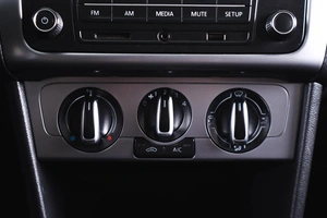 Седан Volkswagen Polo 2016 года, 889000 рублей, Пермь