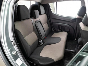 Пикап Mitsubishi L200 2015 года, 1229000 рублей, Тюмень