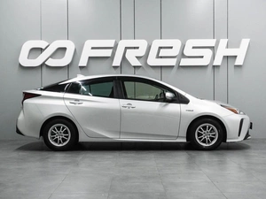 Лифтбек Toyota Prius 2019 года, 1699000 рублей, Воронеж