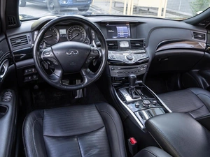 Седан Infiniti Q70 2014 года, 1940000 рублей, Волгоград