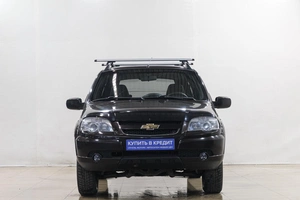 Внедорожник Chevrolet Niva 2011 года, 559000 рублей, Новокузнецк