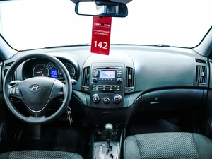Хетчбэк Hyundai i30 2010 года, 849000 рублей, Красноярск