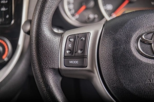 Хетчбэк Toyota Ractis 2014 года, 1219000 рублей, Томск