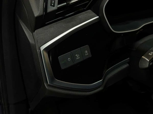 Внедорожник Audi Q3 2020 года, 2997000 рублей, Красноярск