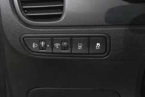 Хетчбэк Kia Rio X-Line 2020 года, 1849000 рублей, Новокузнецк