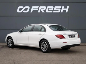 Седан Mercedes-benz E-класс 2019 года, 2650000 рублей, Краснодар