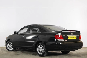 Седан Toyota Camry 2005 года, 799000 рублей, Тюмень
