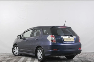 Универсал Honda Fit Shuttle 2014 года, 1099000 рублей, Кемерово