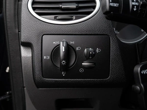 Седан Ford Focus 2007 года, 695000 рублей, Краснодар