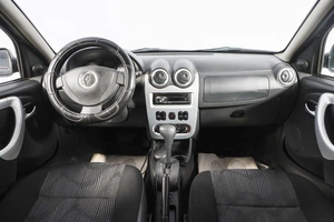 Хетчбэк Renault Sandero 2013 года, 699000 рублей, Новосибирск