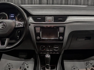 Лифтбек Skoda Rapid 2018 года, 1040000 рублей, Красноярск